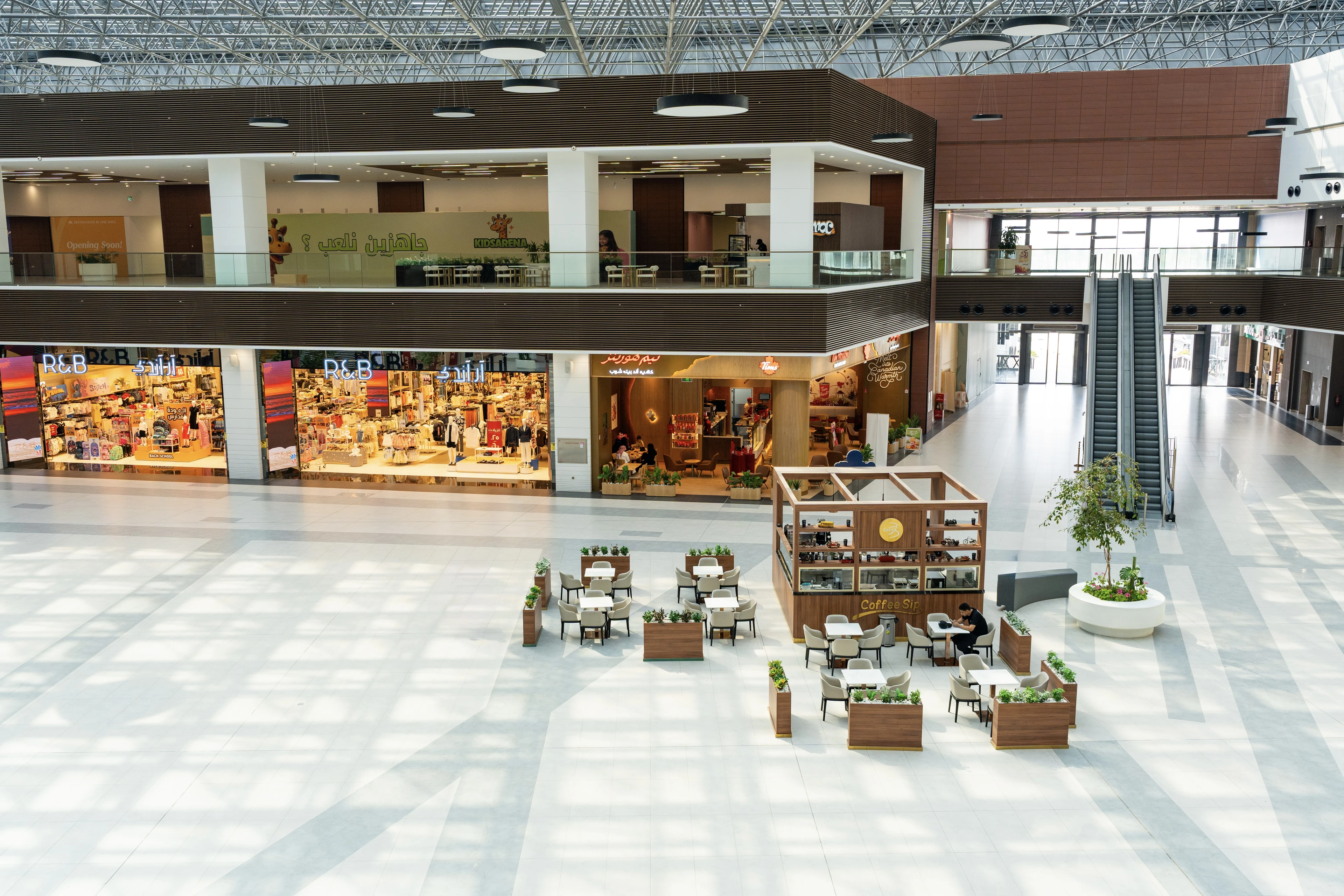Retail and dining near the hotel.