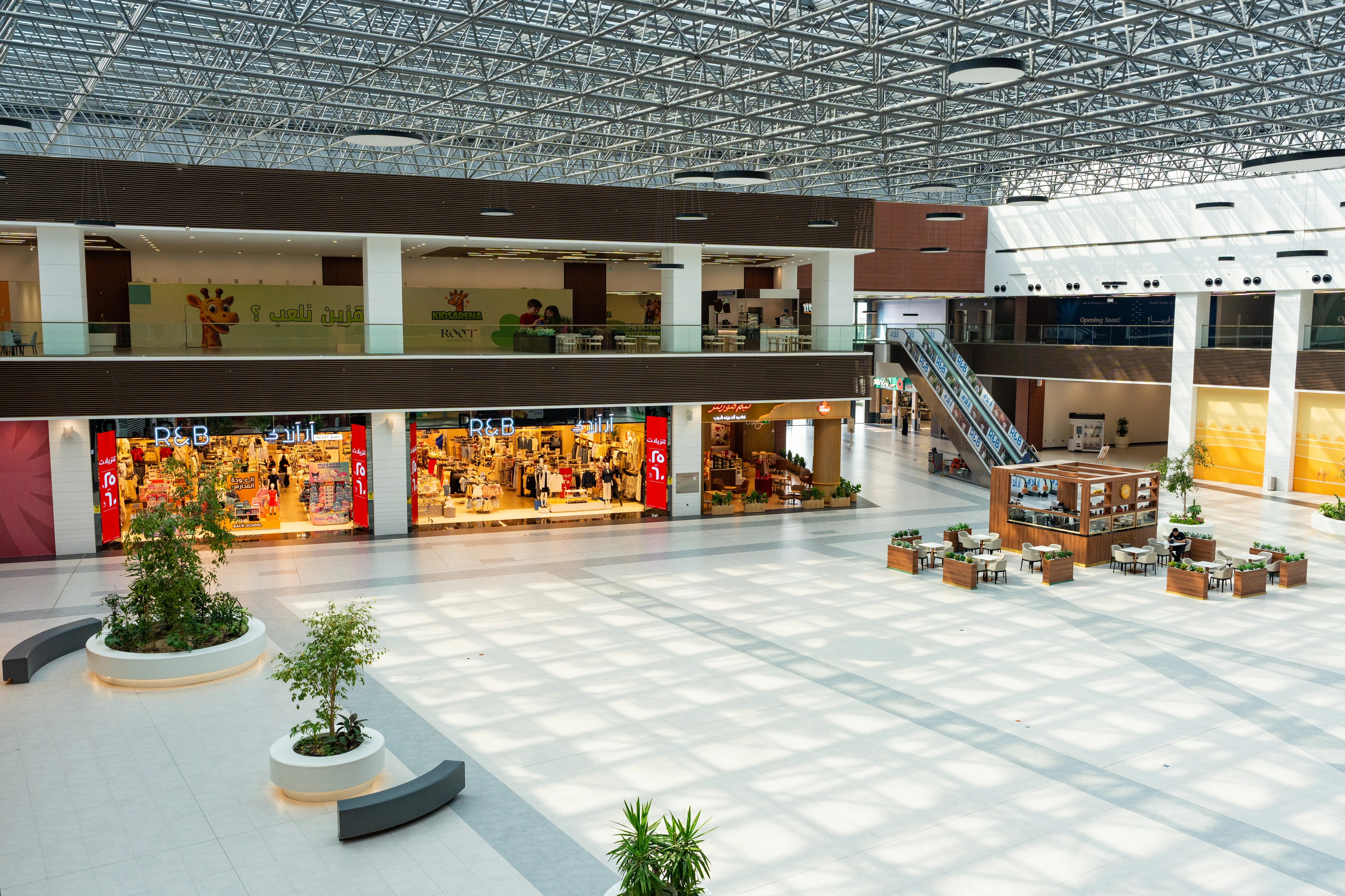 Retail experiences at Jubail Bay.